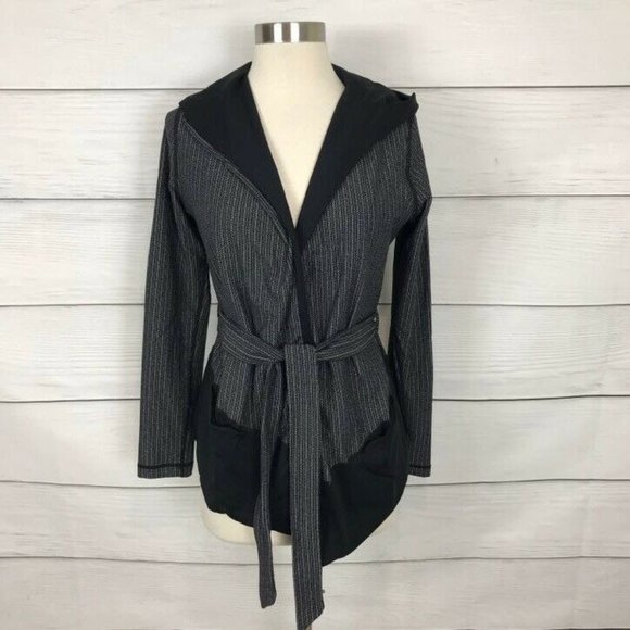 Vimmia Jackets & Blazers - VIMMIA Women's Small S Athletic Jacket Black Gray Hooded Tie Belt Open Front